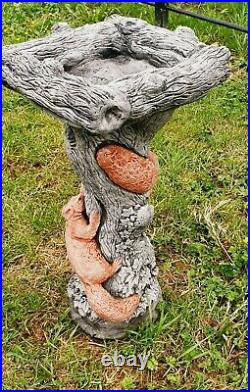 Beautiful SQUIRREL BIRD BATH FEEDER Stone Highly Detailed Garden Ornament Table