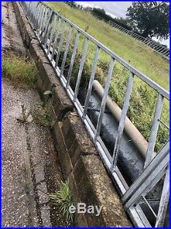 Cattle Feed Barrier + Trough Feeder Galvanised Large Excellent Condition SALE