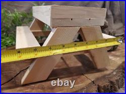 Chicken, Squirrel Table, feeder, Chicknic, Chick-nic table, Chick feeder