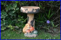 Gardenwize Outdoor Rabbit Birdbath Table Garden Bird Bath with Solar Light Lamp