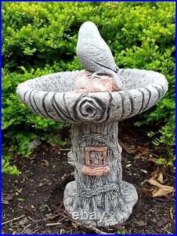 LOG BIRD BATH FEEDER With BIRD Highly Detailed Stone Garden Ornament Decor