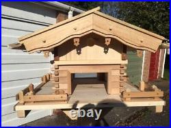 Large Bird Stand Feeder Table