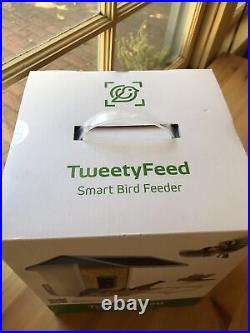 TweedyFeed Smart Bird Feeder NEW Solar Power Photo/Video Interact
